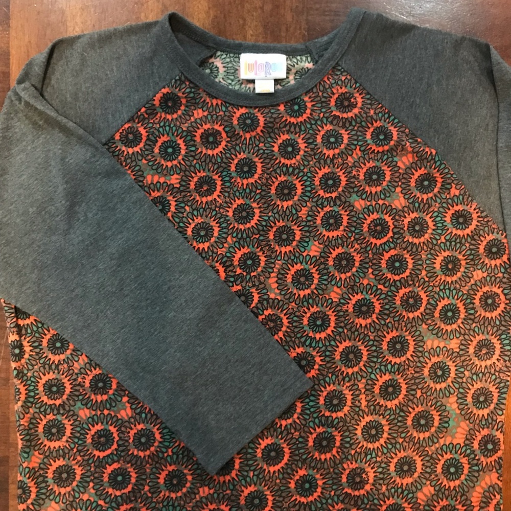 LULAROE RANDY SHIRT - NWOT - XXS